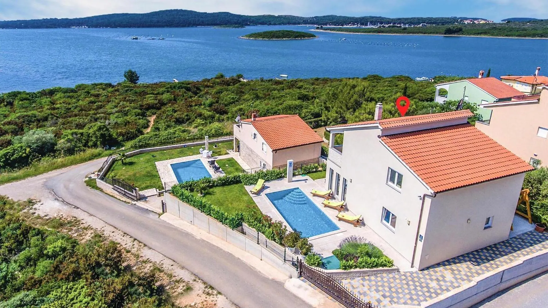 Villa Tesa In Medulin With Sea View Pomer Croatia