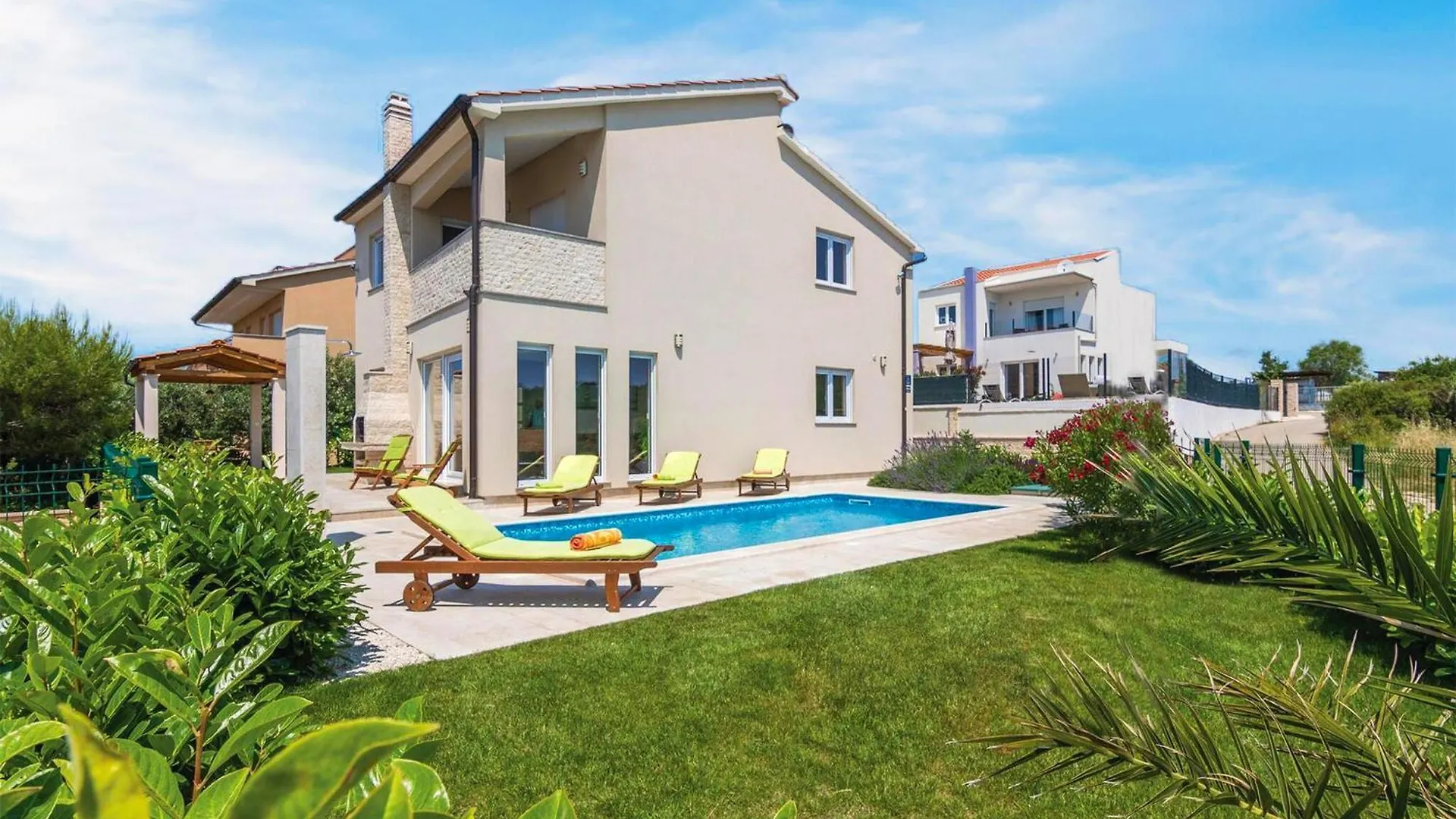 Villa Tesa In Medulin With Sea View Pomer