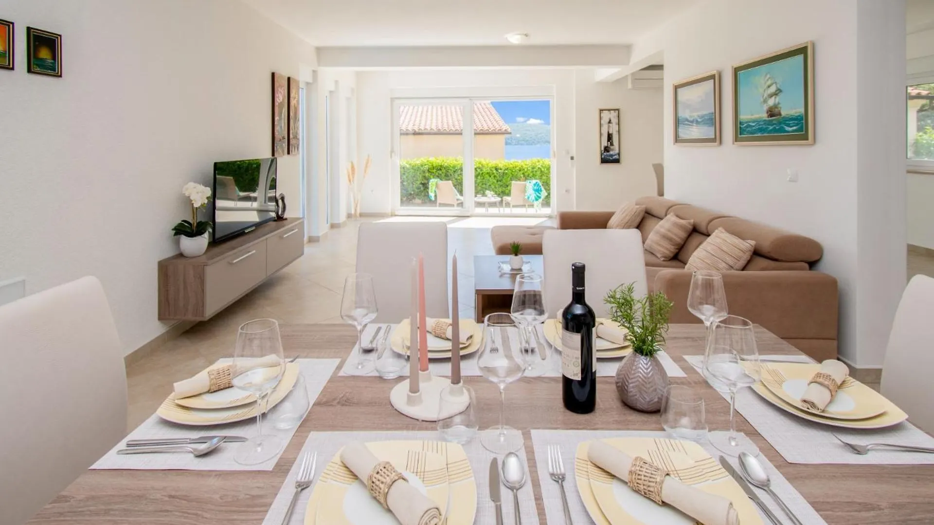 Villa Tesa In Medulin With Sea View Pomer
